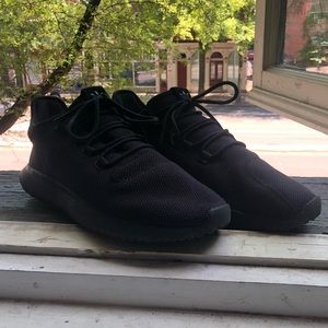 Black Adidas Tubular - size 11